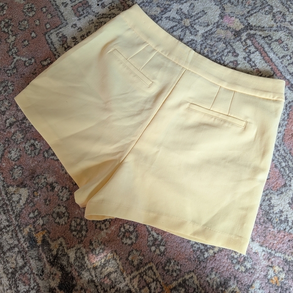 Dynamite Soft Yellow High Waist Shorts - Picture 5 of 5